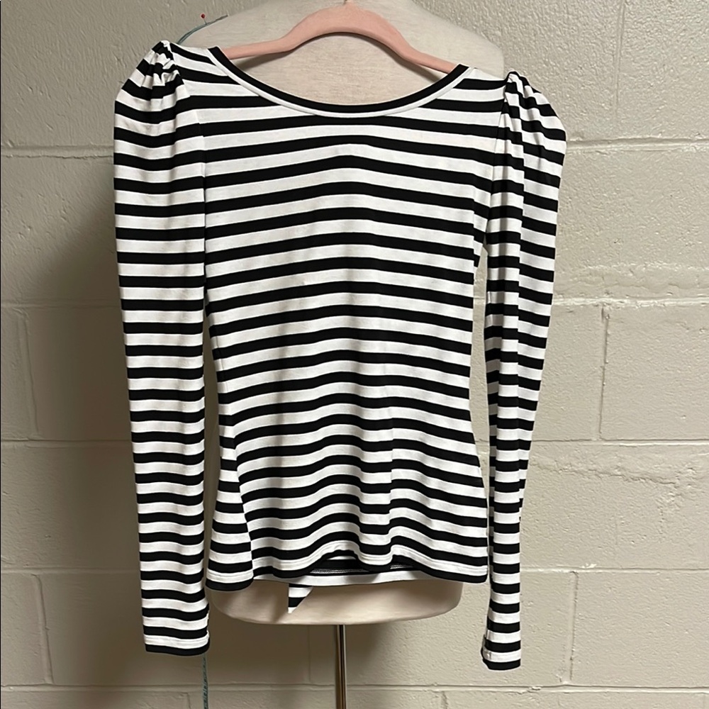 Natasha Zinko Black and White puff sleeve top with tie in back